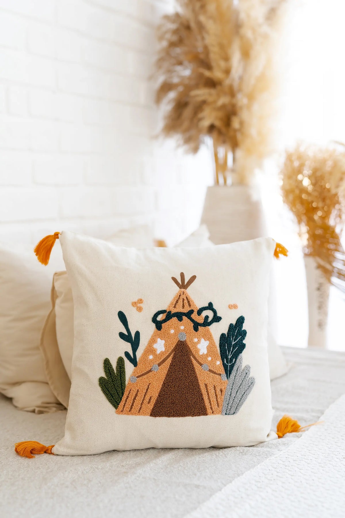 tinytrek El İşçiliği Çadır Desen Punch Çocuk Kırlenti – Buldan Dokuması (43x43 cm)